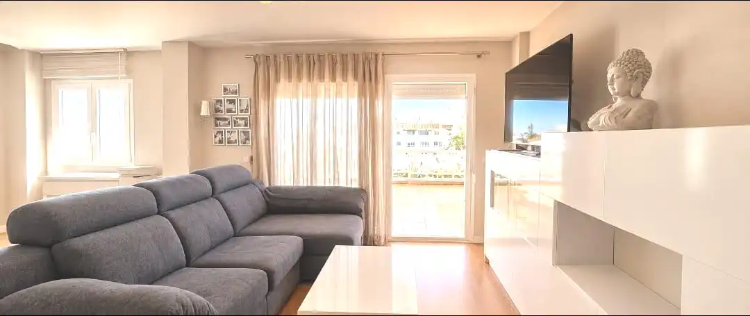 Ático con ascensor en venta en Barrio  Albatros, imagen 2