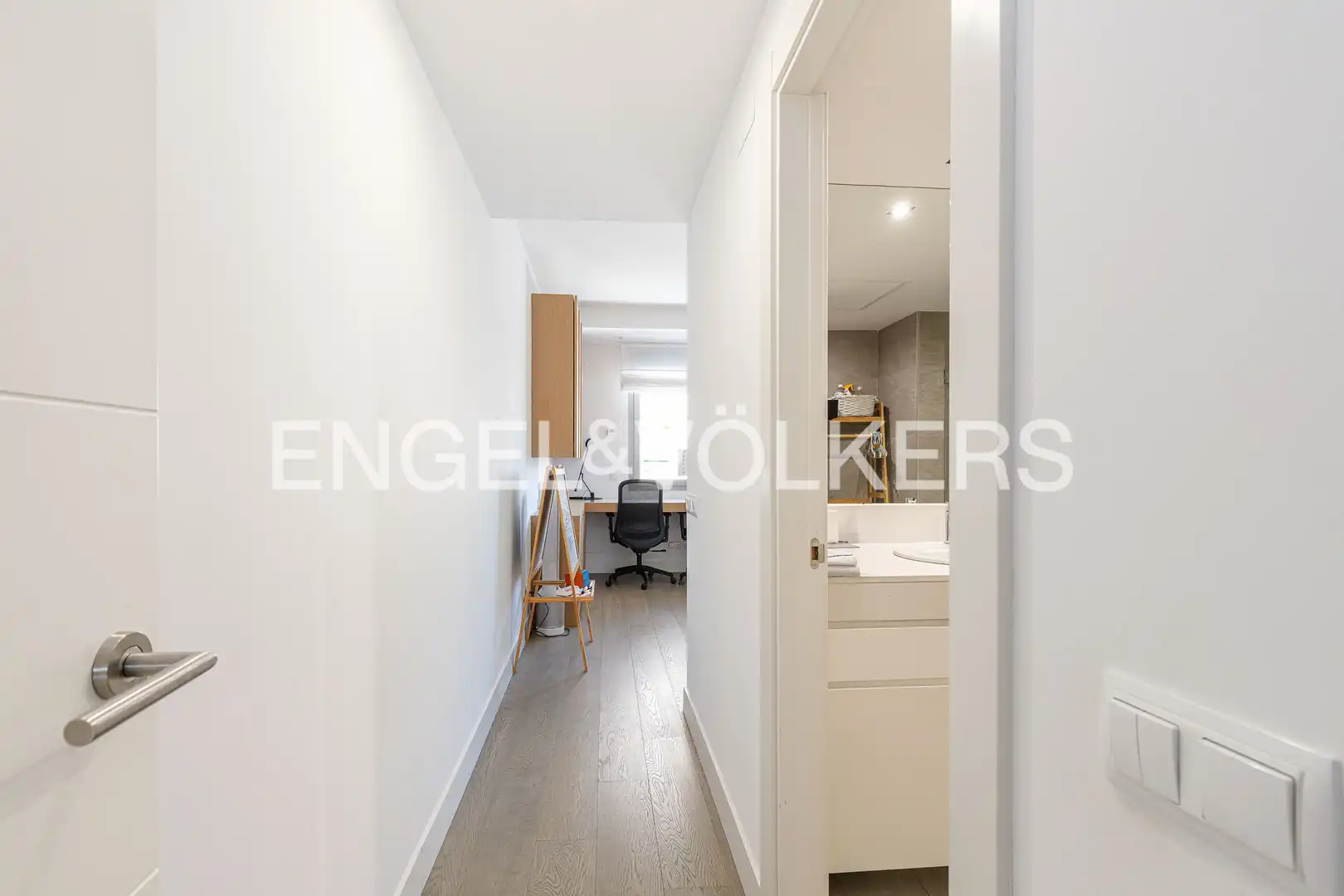 Casa adosada en venta en Pozuelo de Alarcón con Aire acondicionado, Calefacción y Jardín privado