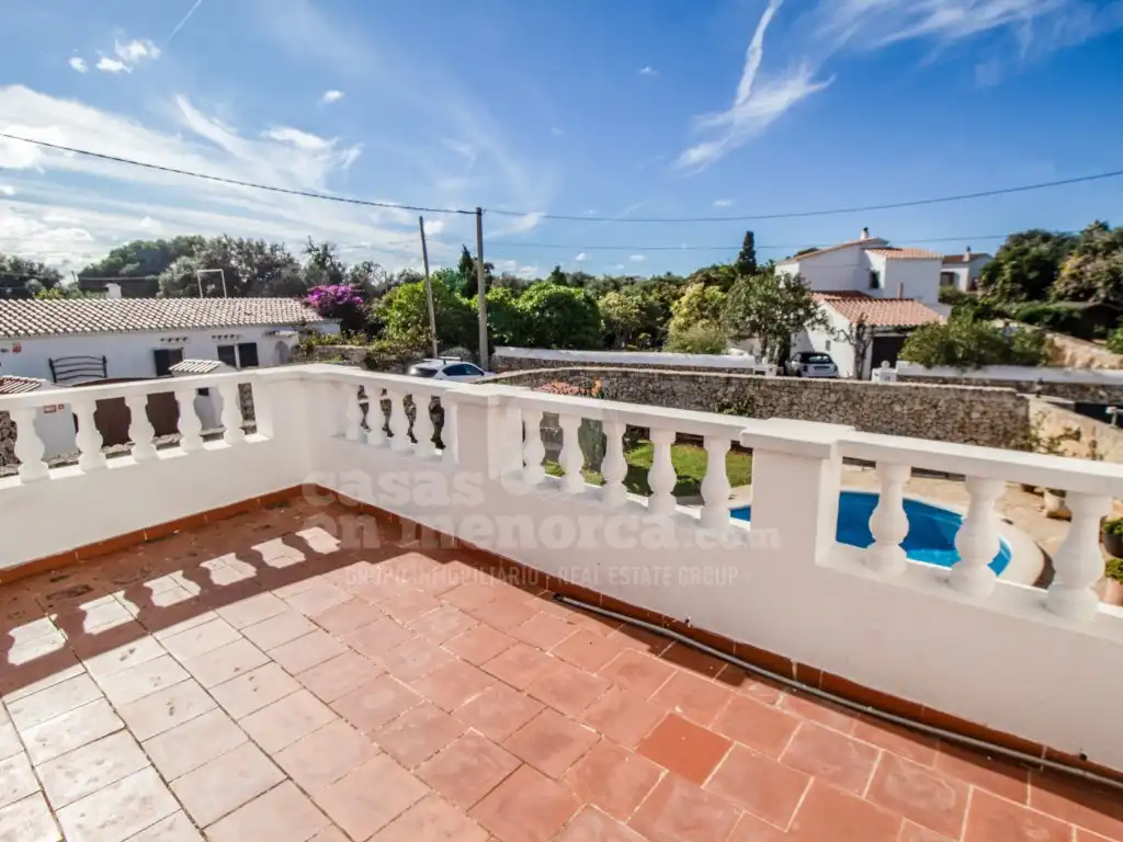Terraza de Finca rústica en venta en Es Castell con Aire acondicionado, Jardín privado y Piscina