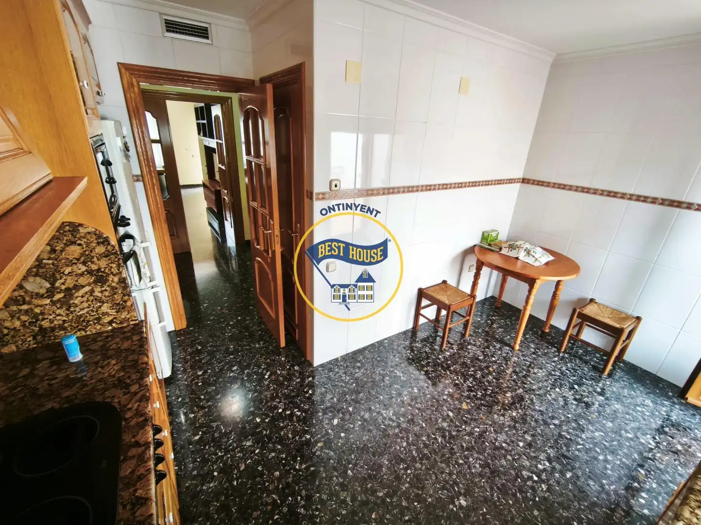 Piso en venta en Ontinyent con Trastero, Amueblado y Balcón