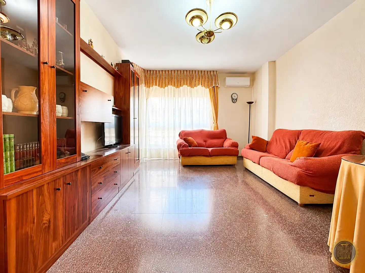 Piso con ascensor en venta en Jumilla, imagen 2