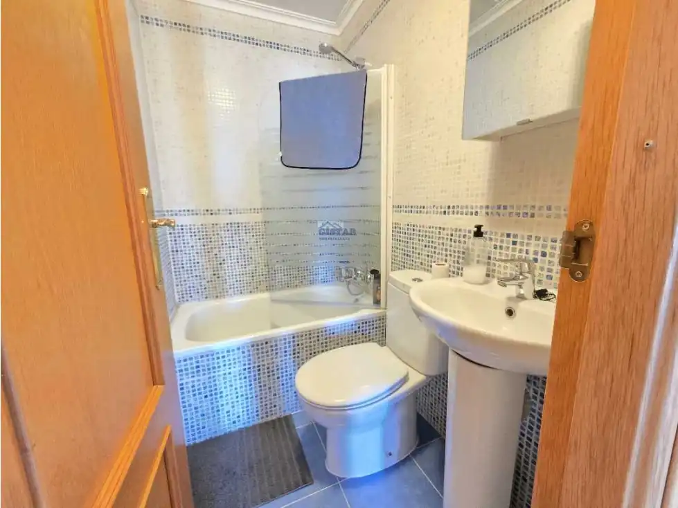 Bany de Apartament en venda en Dénia amb Aire condicionat, Calefacció i Terrassa