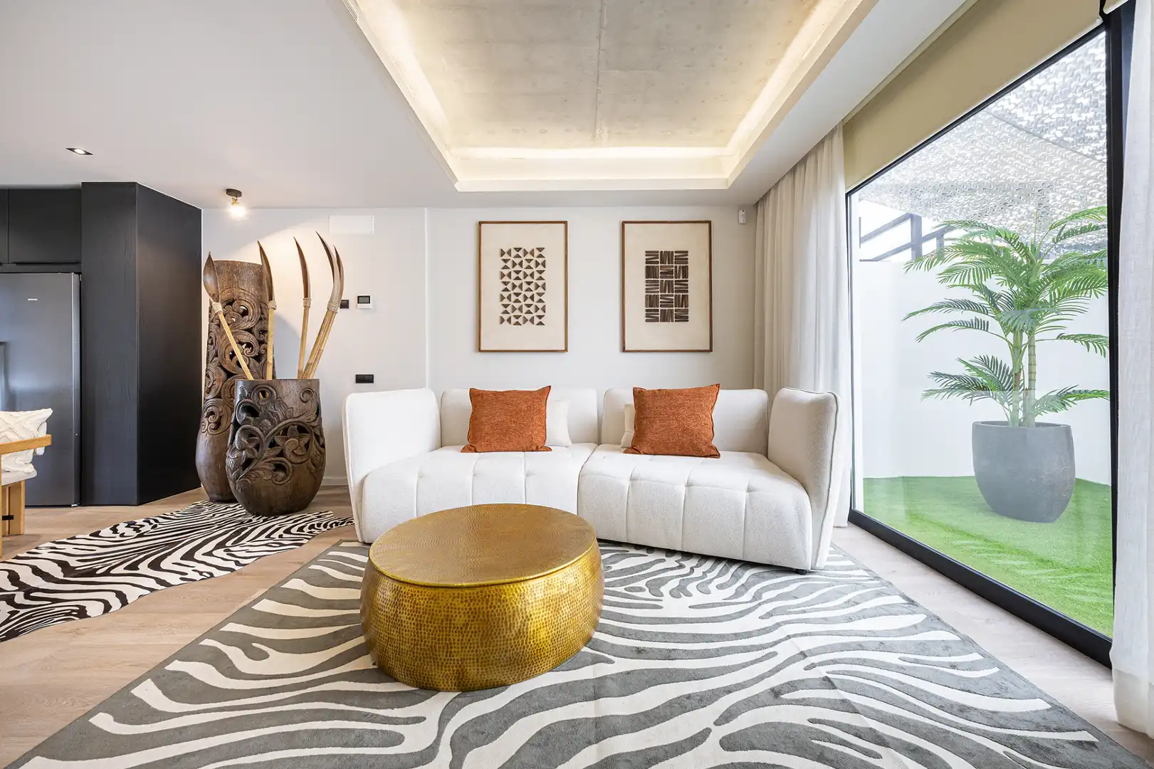 Living room of Detached homes for sale in Las Palmas de Gran Canaria  with Air Conditioner, Terrace and Storage room