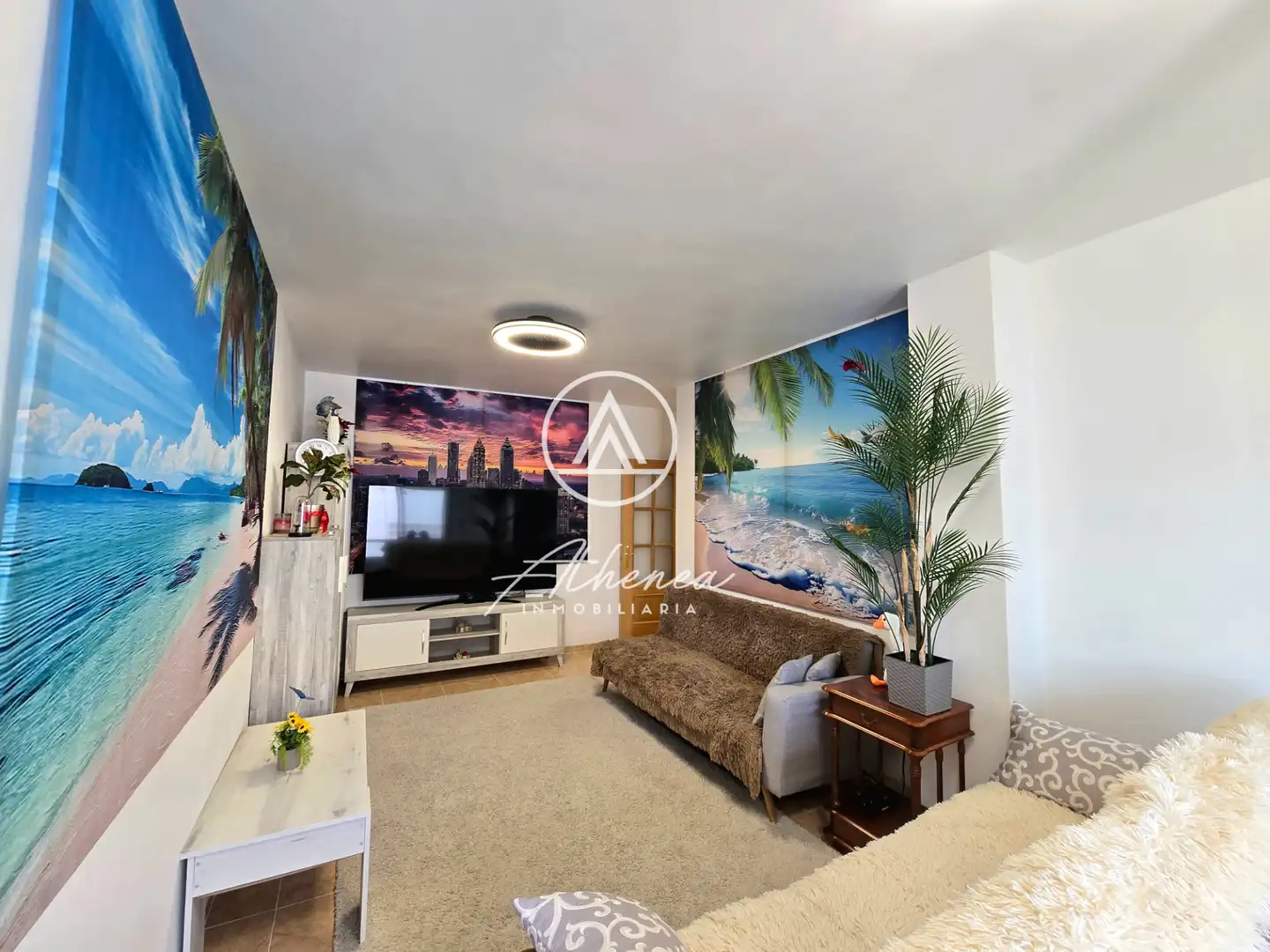 Sala de estar de Piso en venta en Roquetas de Mar con Terraza, Amueblado y Horno