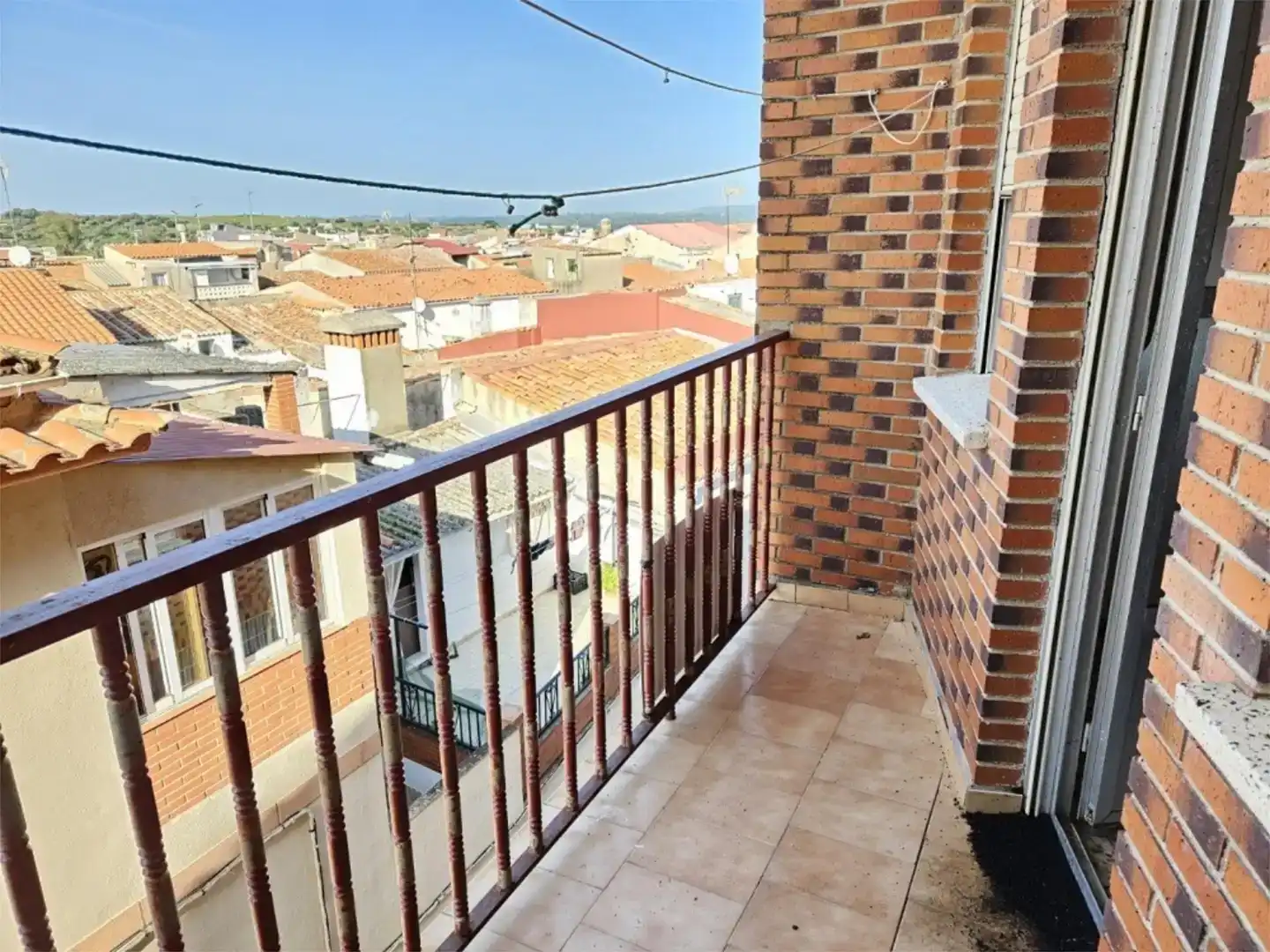 Terraza de Piso en venta en Aliseda con Aire acondicionado y Balcón