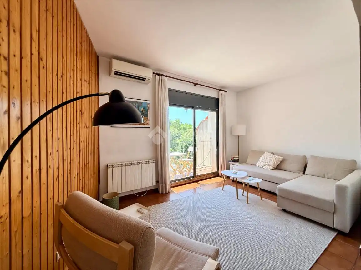 Sala de estar de Piso en venta en Vilanova i la Geltrú con Aire acondicionado y Balcón