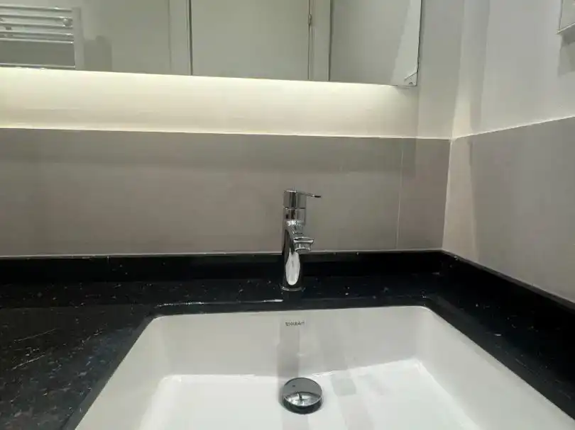 Bany de Pis en venda en  Madrid Capital amb Aire condicionat