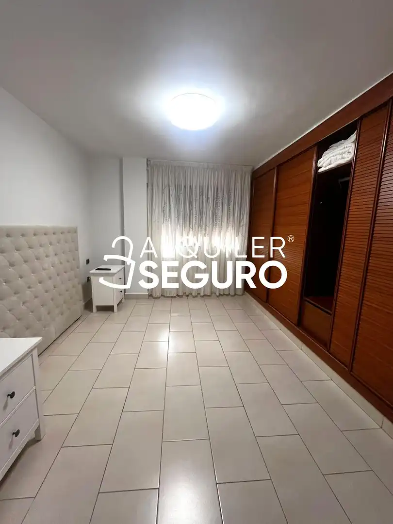 Bedroom of Flat for rent in Santa Cruz de Tenerife  with Air Conditioner and Heating