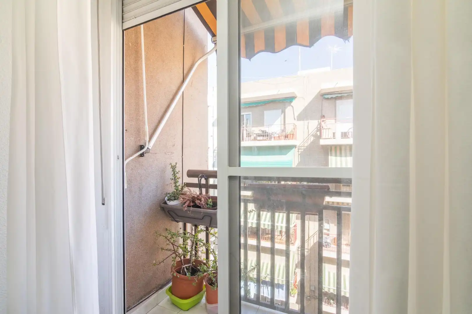 Terraza de Piso en venta en Elche / Elx con Balcón