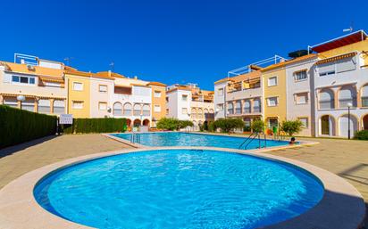 Piscina de Casa o xalet en venda en Torrevieja amb Aire condicionat, Calefacció i Terrassa