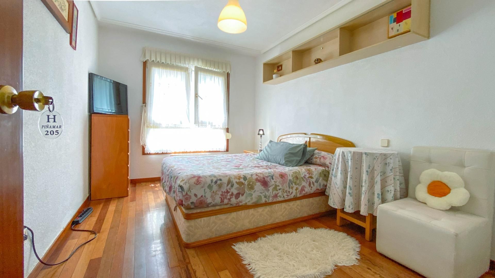 Flat to share in Los Castros