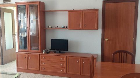 Photo 3 of Flat for rent in Doña Engracia, Casco Histórico - Ribera - San Basilio, Córdoba Capital