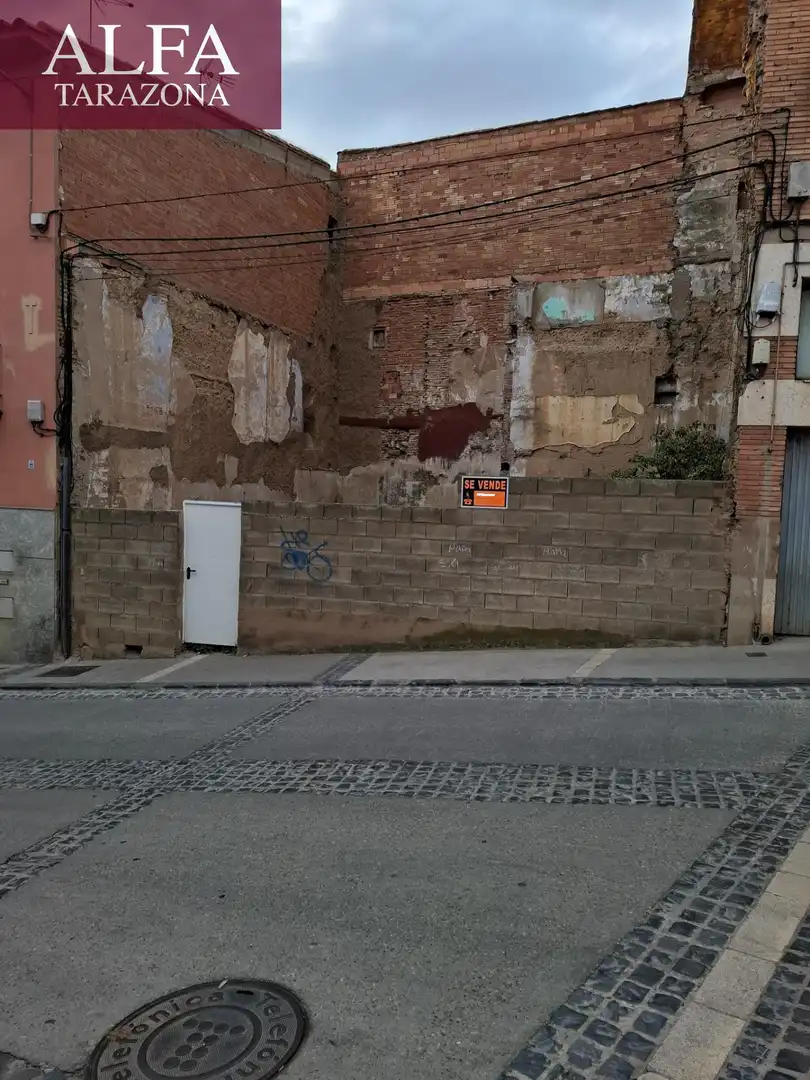 Lands and plots for sale in Tarazona