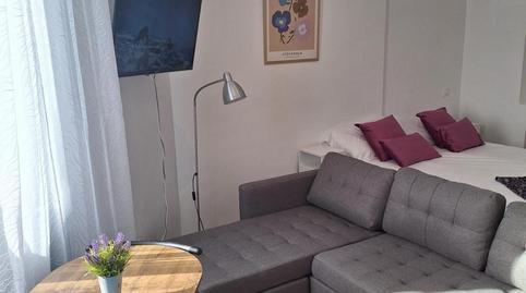 Foto 4 de Estudio de alquiler en Encarnación - Regina, Sevilla