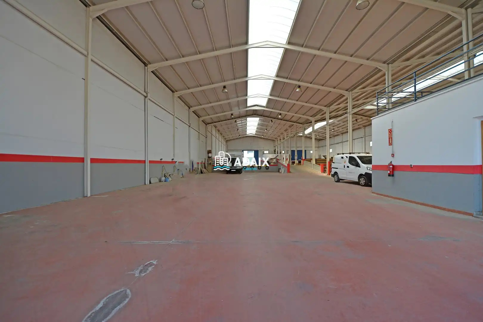 Nave industrial en venta en Arroyo de la Luz