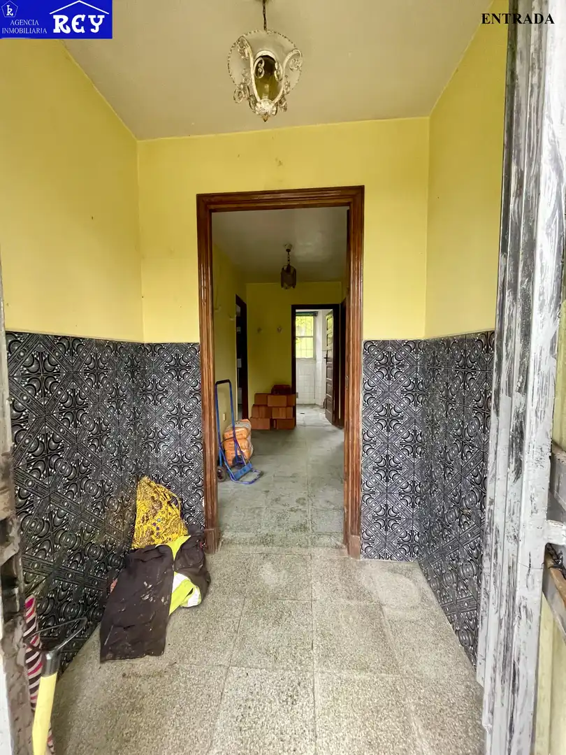 Finca rústica en venda en Santiago de Compostela  amb Jardí privat i Traster