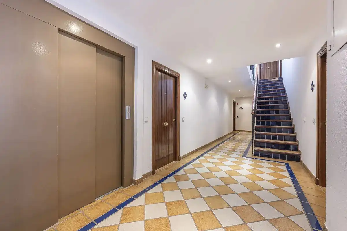 Apartament amb piscina en venda a Calle Sierra Bermeja 4, imagen 4