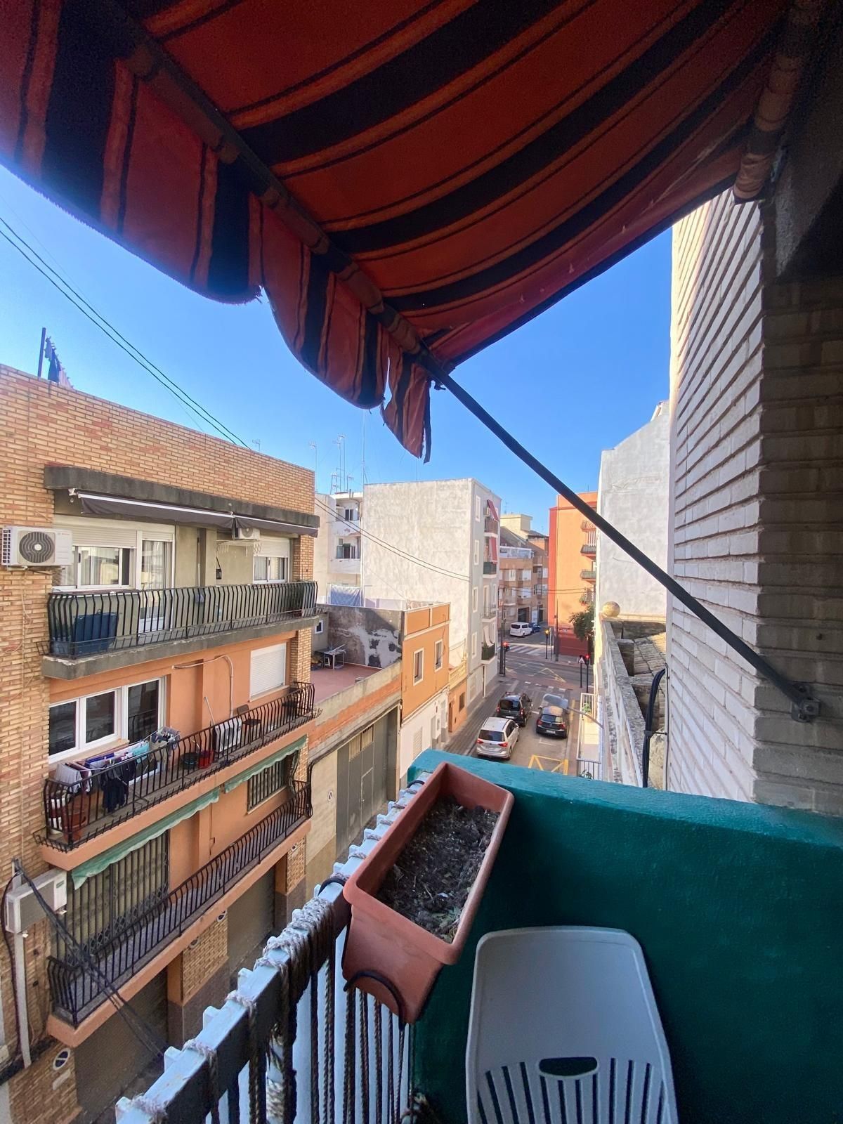 Vista exterior de Pis en venda en  Valencia Capital amb Terrassa i Balcó