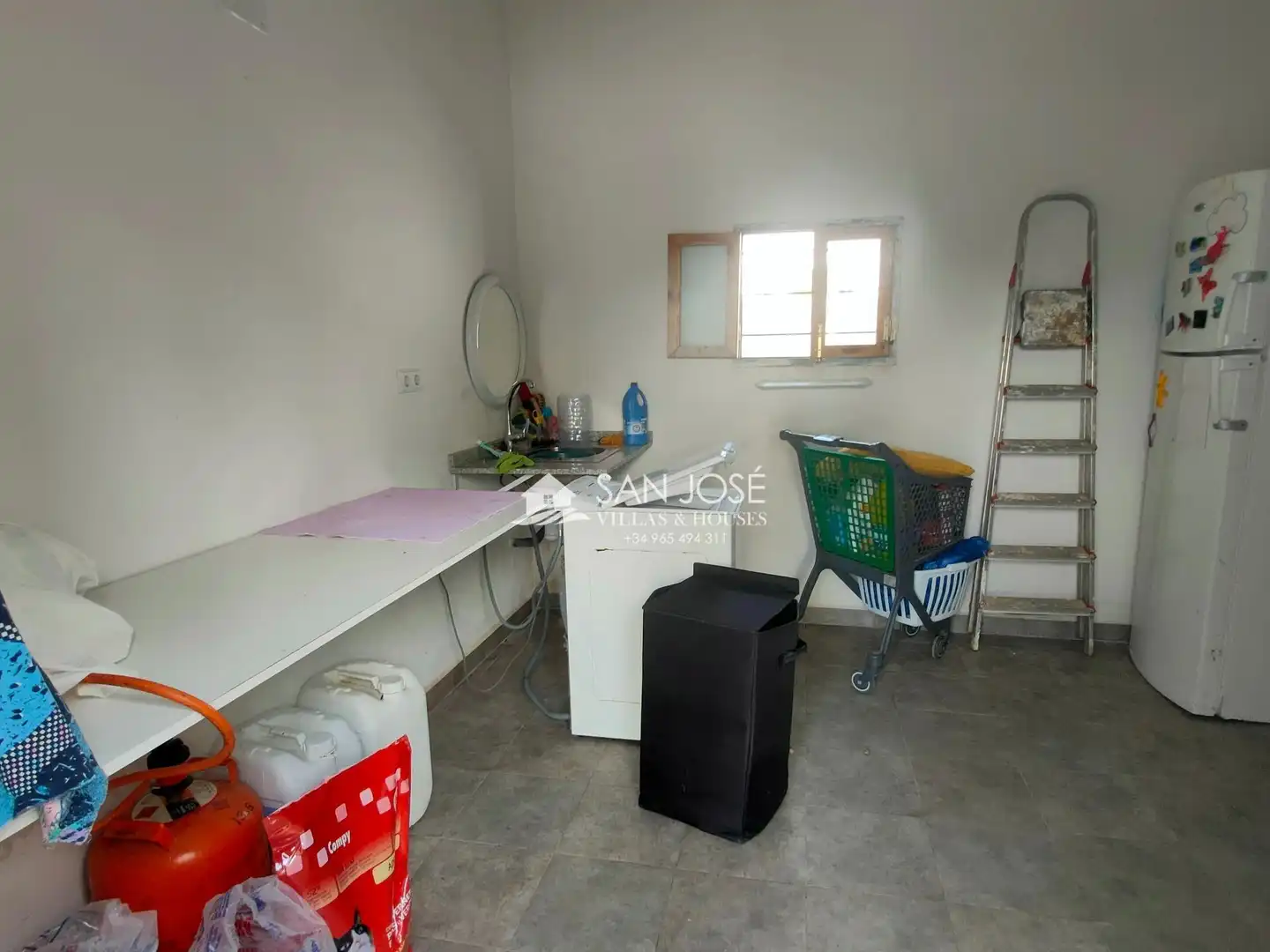 Casa o chalet en venta en Aspe con Jardín privado, Trastero y Amueblado