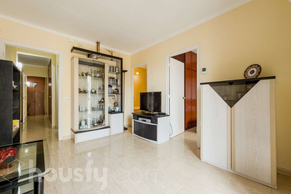 Living room of Flat for sale in  Barcelona Capital  with Terrace, Storage room and Balcony