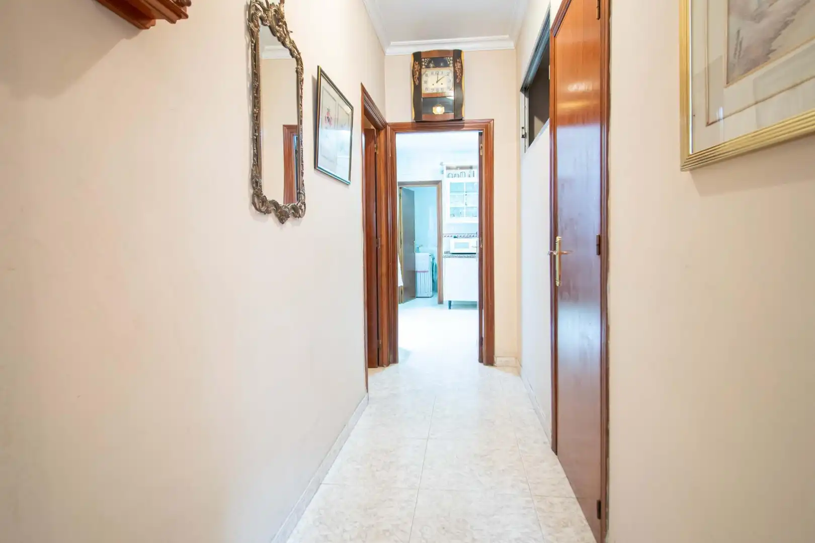 Houses for sale in Sevilla  with Air Conditioner, Terrace and Storage room