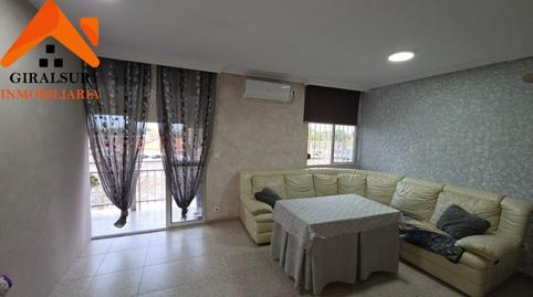 Foto 5 de Piso en venta en Calle Ciudad de Paterna, Parque Alcosa,  Sevilla Capital