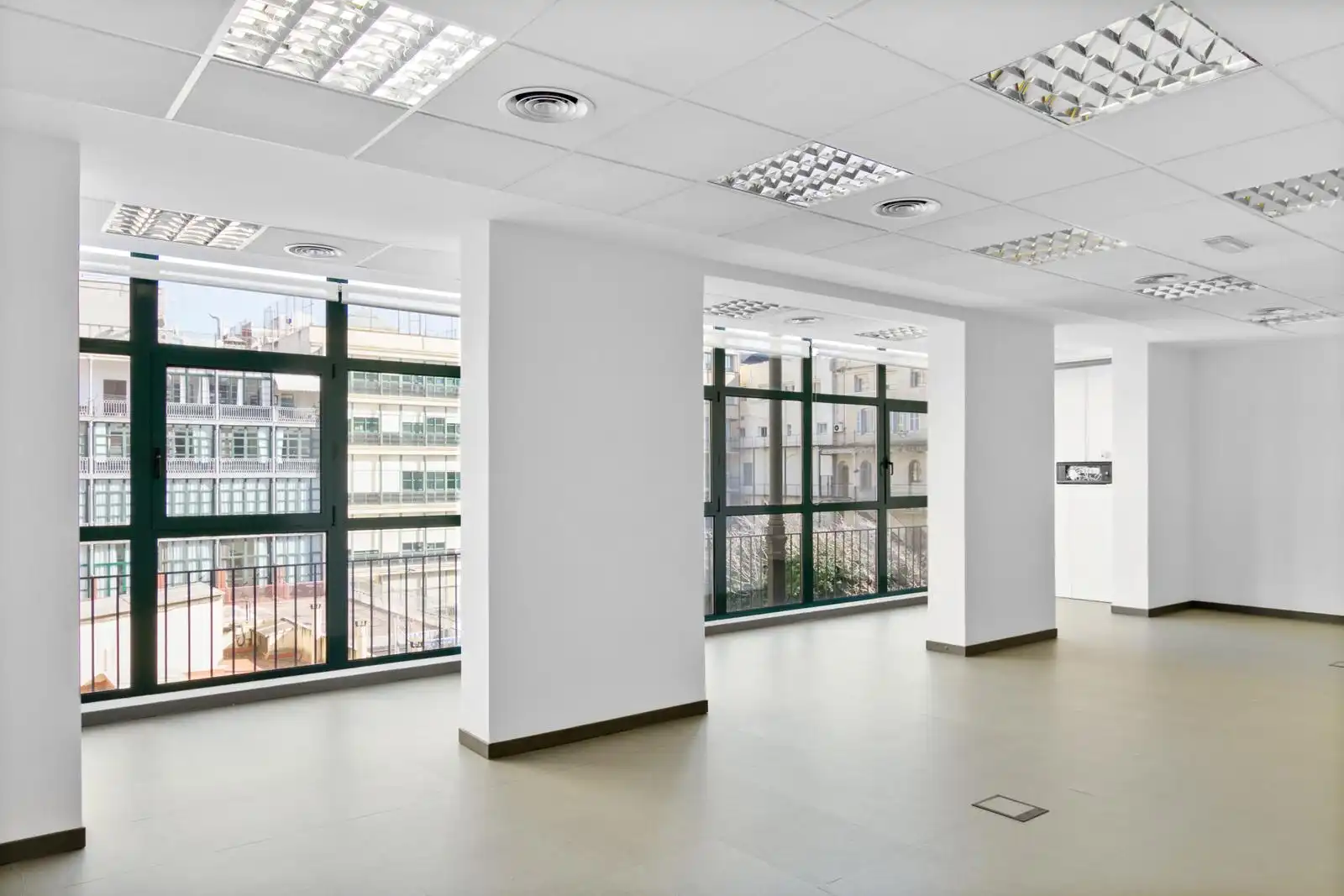 Oficina de alquiler en Barcelona con Aire acondicionado