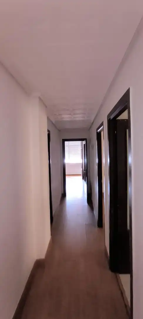 Piso en venta en Ugao- Miraballes