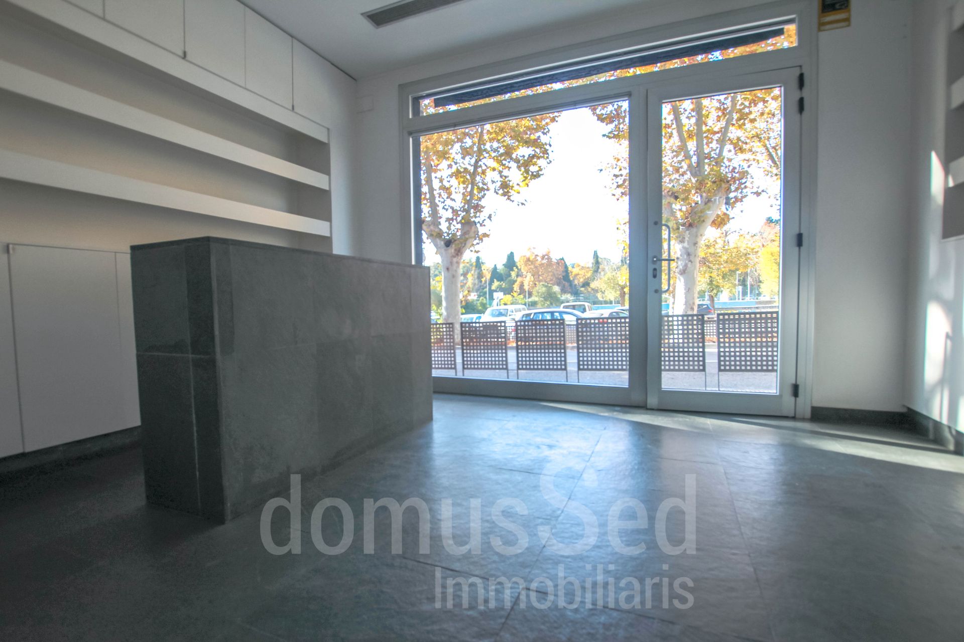 Premises to rent in Centre