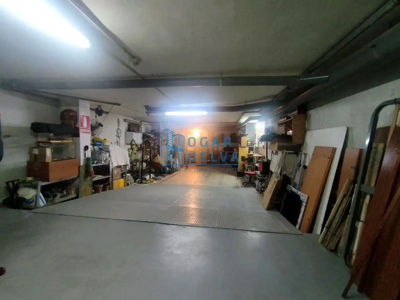Garage for sale in Huelva
