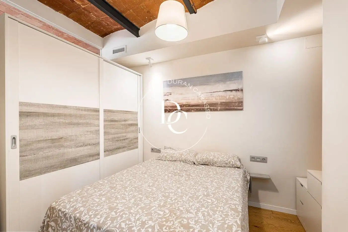 Habitación de Piso en venta en Barcelona con Aire acondicionado, Calefacción y Amueblado