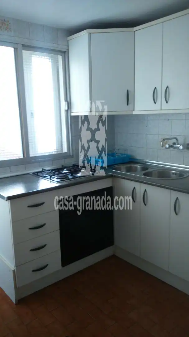 Küche von Wohnung zum Verkauf in Granada mit Möbliert und Balkon