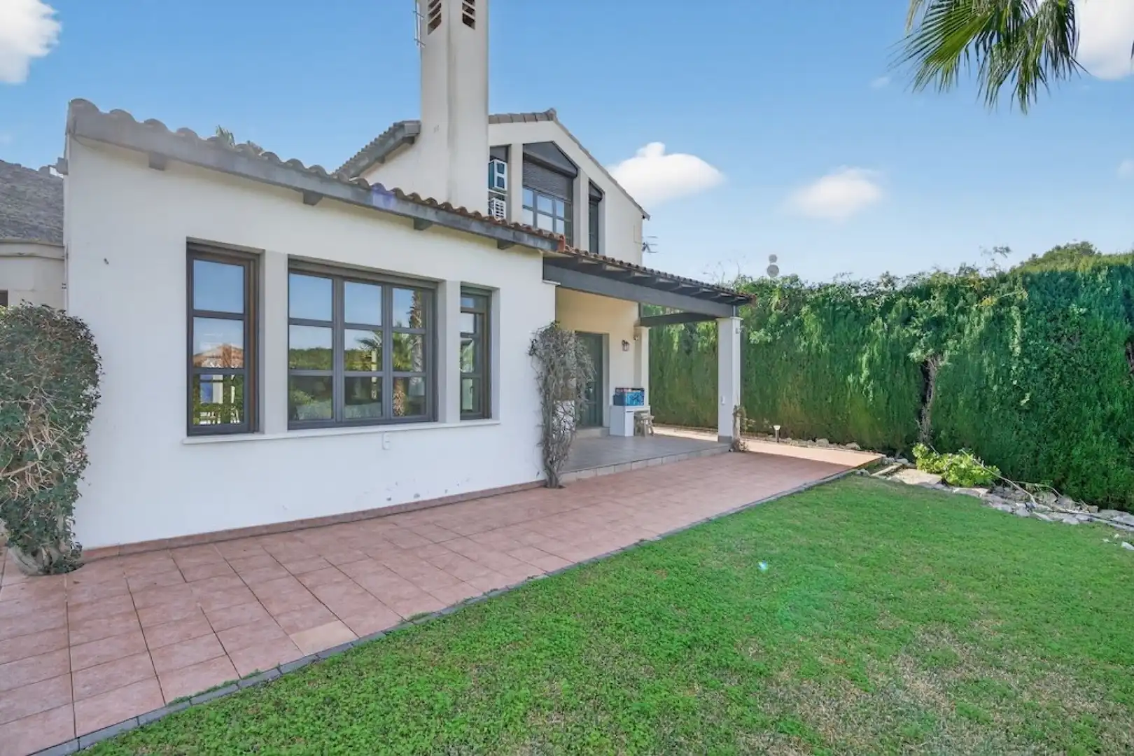 Vista exterior de Casa o xalet en venda en Jávea / Xàbia amb Aire condicionat, Calefacció i Jardí privat