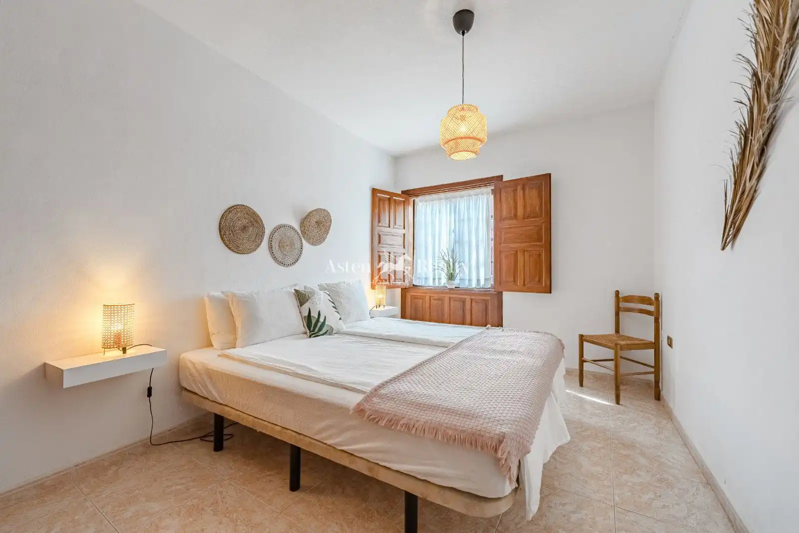 Habitación de Local en venta en Guía de Isora con Amueblado
