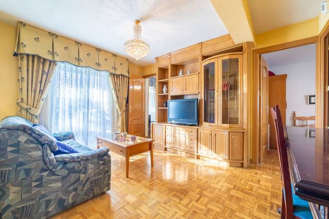 Piso en Venta en Cuart De Poblet en Lucero