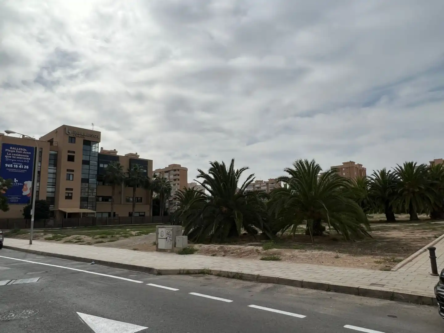 Außenansicht von Gebäude zur Miete in Alicante / Alacant