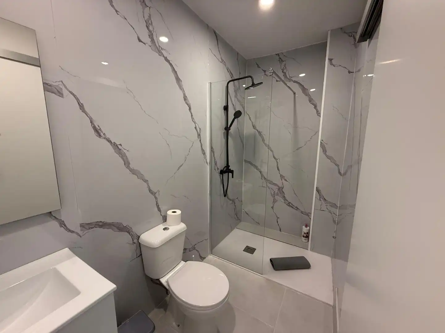 Baño de Local en venta en Arona con Amueblado