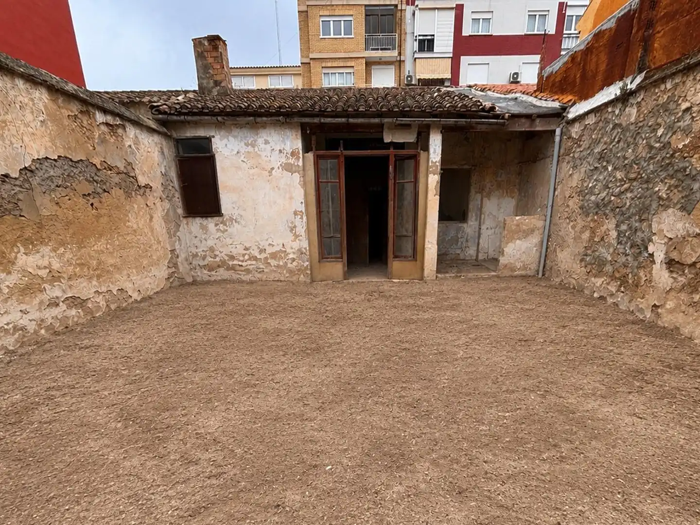 Vista exterior de Casa o chalet en venta en Burjassot con Jardín privado y Terraza