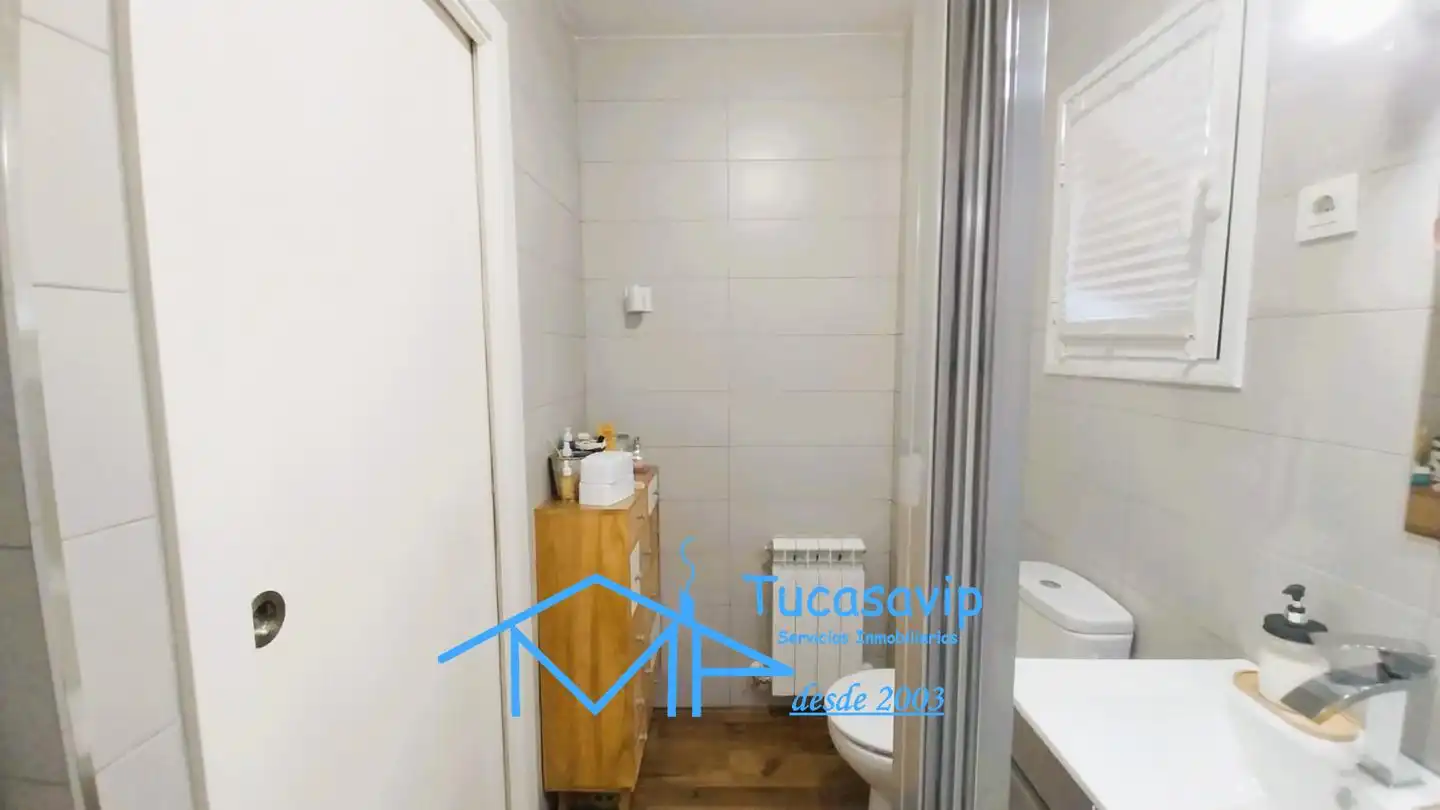 Baño de Planta baja en venta en La Adrada 