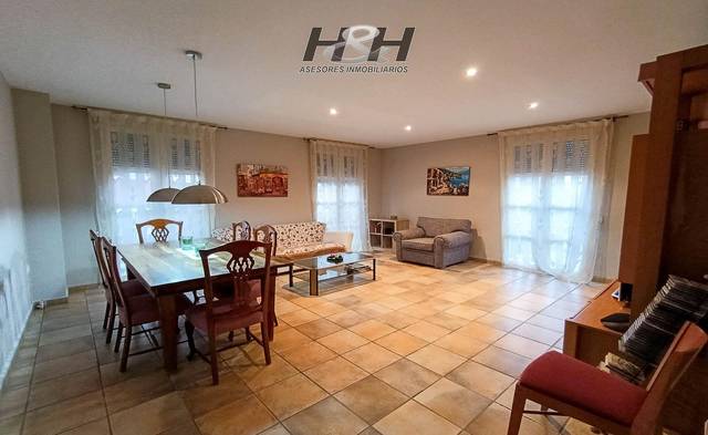 Casa-chalet en Venta en Zona Concordia