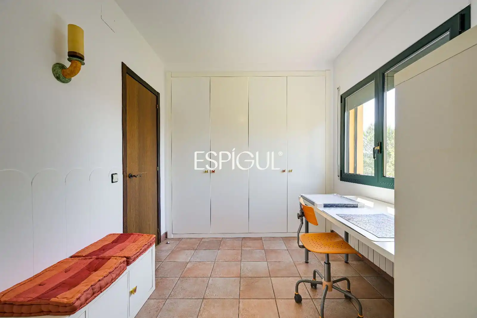 Habitación de Casa o chalet en venta en Girona con Aire acondicionado, Calefacción y Amueblado