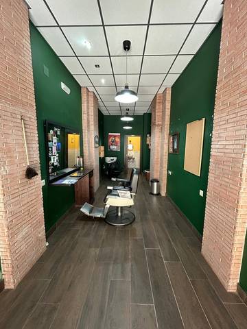 Local comercial en Venta en Parque Victoria Eugenia