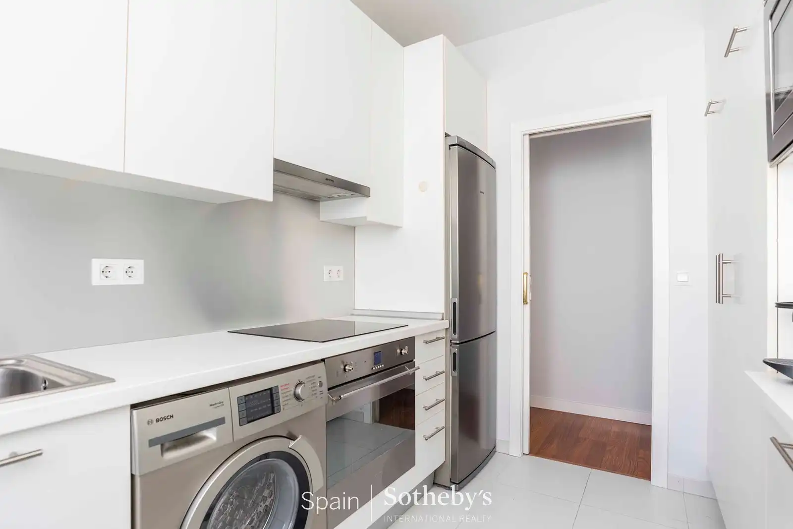 Cocina de Apartamento en venta en Madrid con Aire acondicionado, Calefacción y Trastero