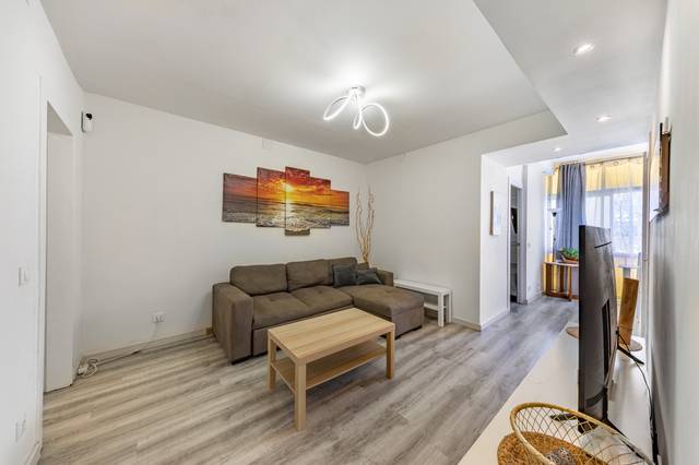 Piso en Venta en Carrer de la Mare de Déu de Port, 281 en La Marina del Port