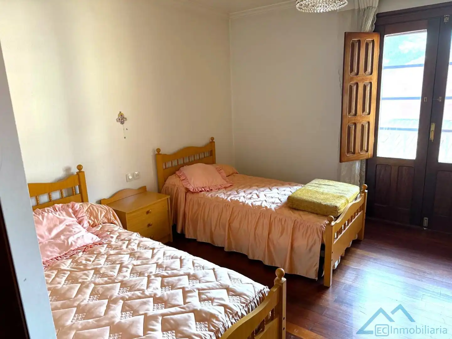 Habitación de Piso en venta en Liérganes con Calefacción y Balcón