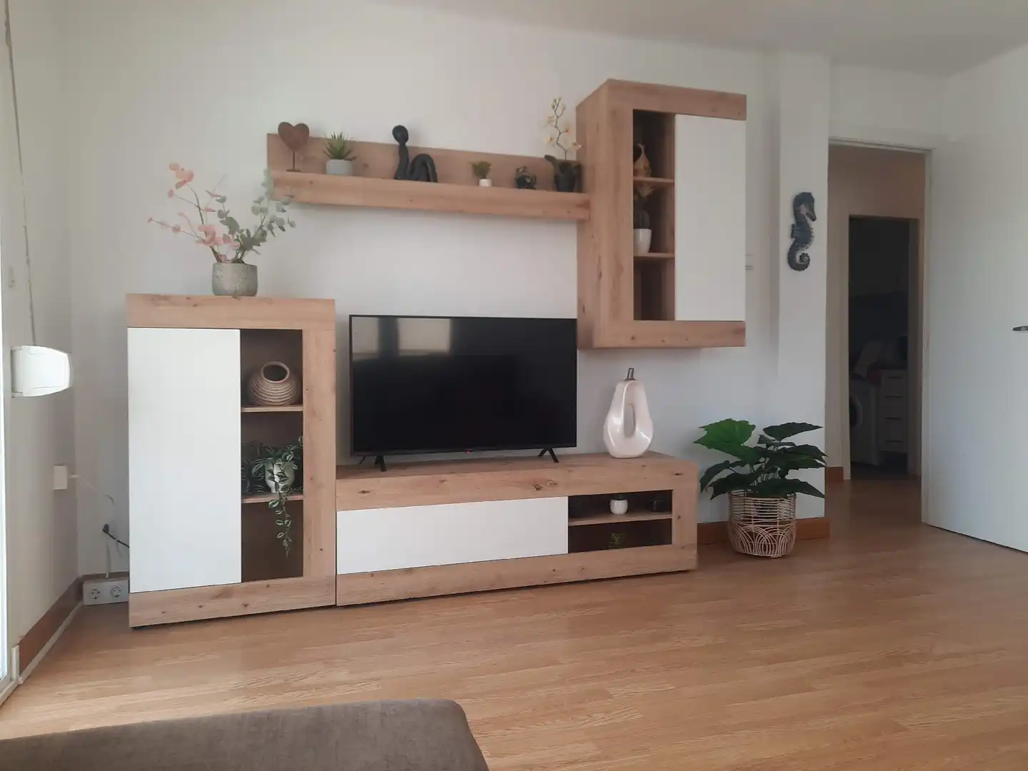Sala d'estar de Apartament de lloguer en Salou amb Calefacció, Jardí privat i Terrassa
