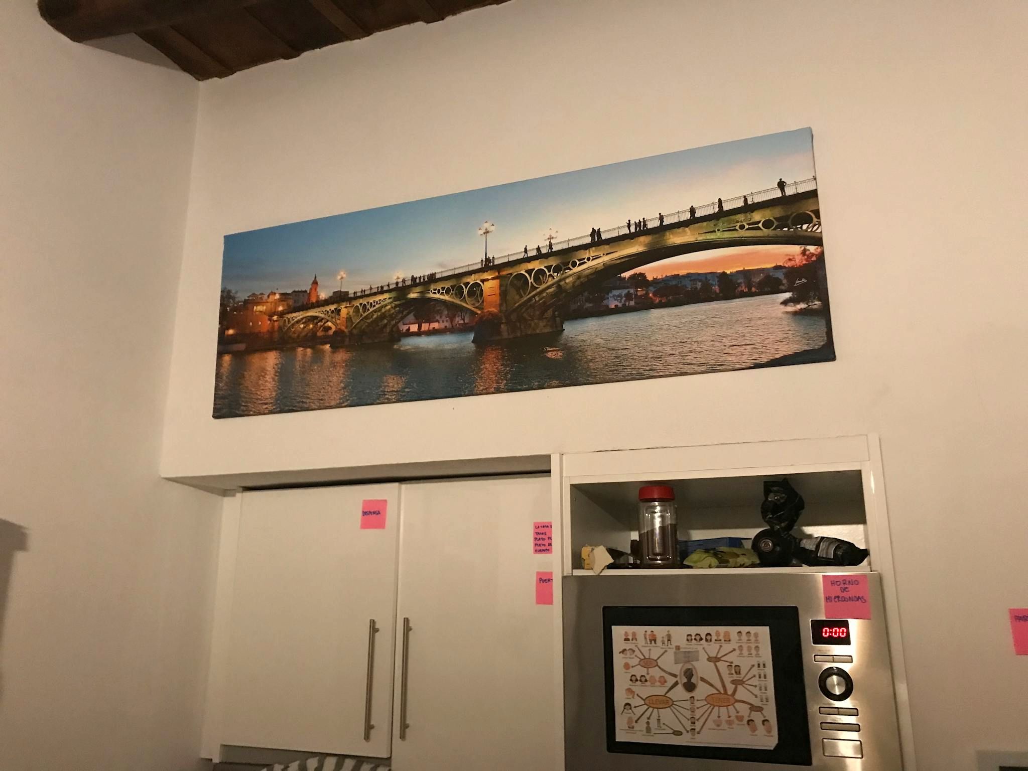 Cocina de Piso de alquiler en  Sevilla Capital con Aire acondicionado, Calefacción y Amueblado