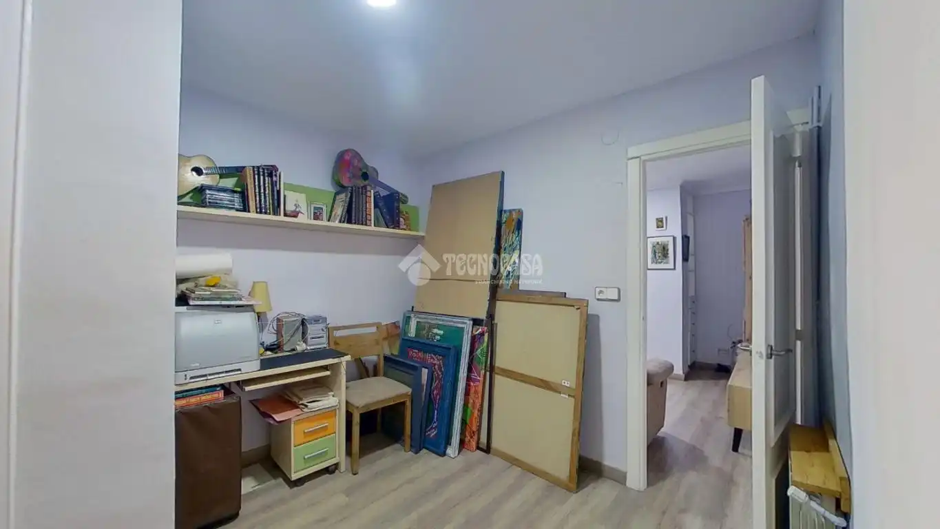Piso en venta en Barberà del Vallès con Parquet y Terraza