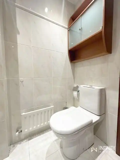 Badezimmer von Maisonette zur Miete in Bilbao  mit Heizung, Privatgarten und Terrasse