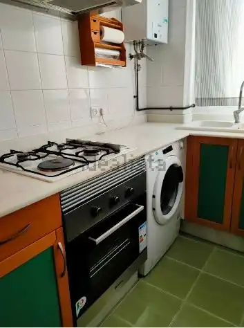 Küche von Wohnung zur Miete in Valencia mit Klimaanlage, Möbliert und Ofen